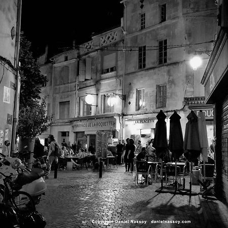 Place De La Roquette, Centre Historique Arles Exterior foto