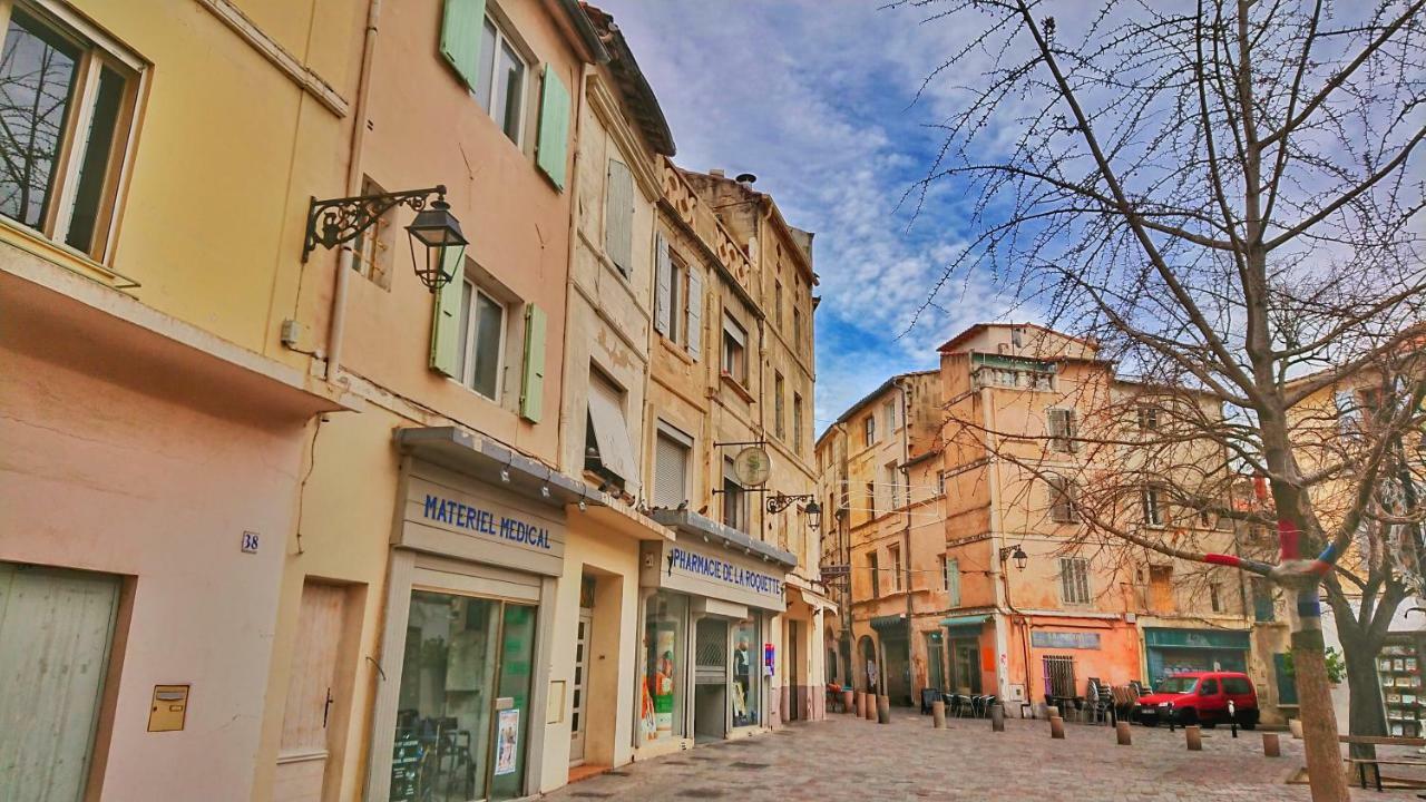 Place De La Roquette, Centre Historique Arles Exterior foto
